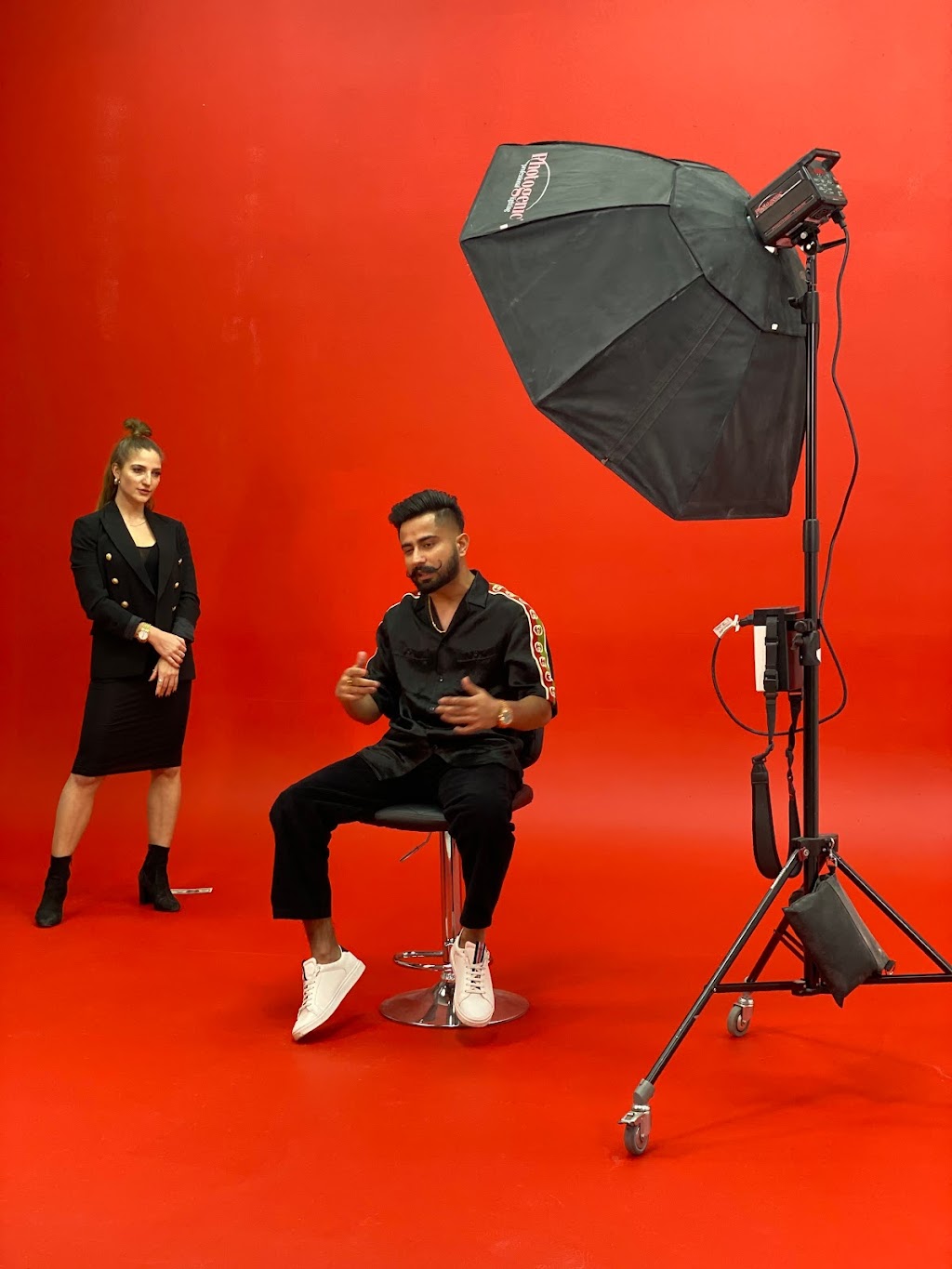 ABCi Studio Space | 6355 Kennedy Rd #26, Mississauga, ON L5T 2L5, Canada | Phone: (416) 998-3726