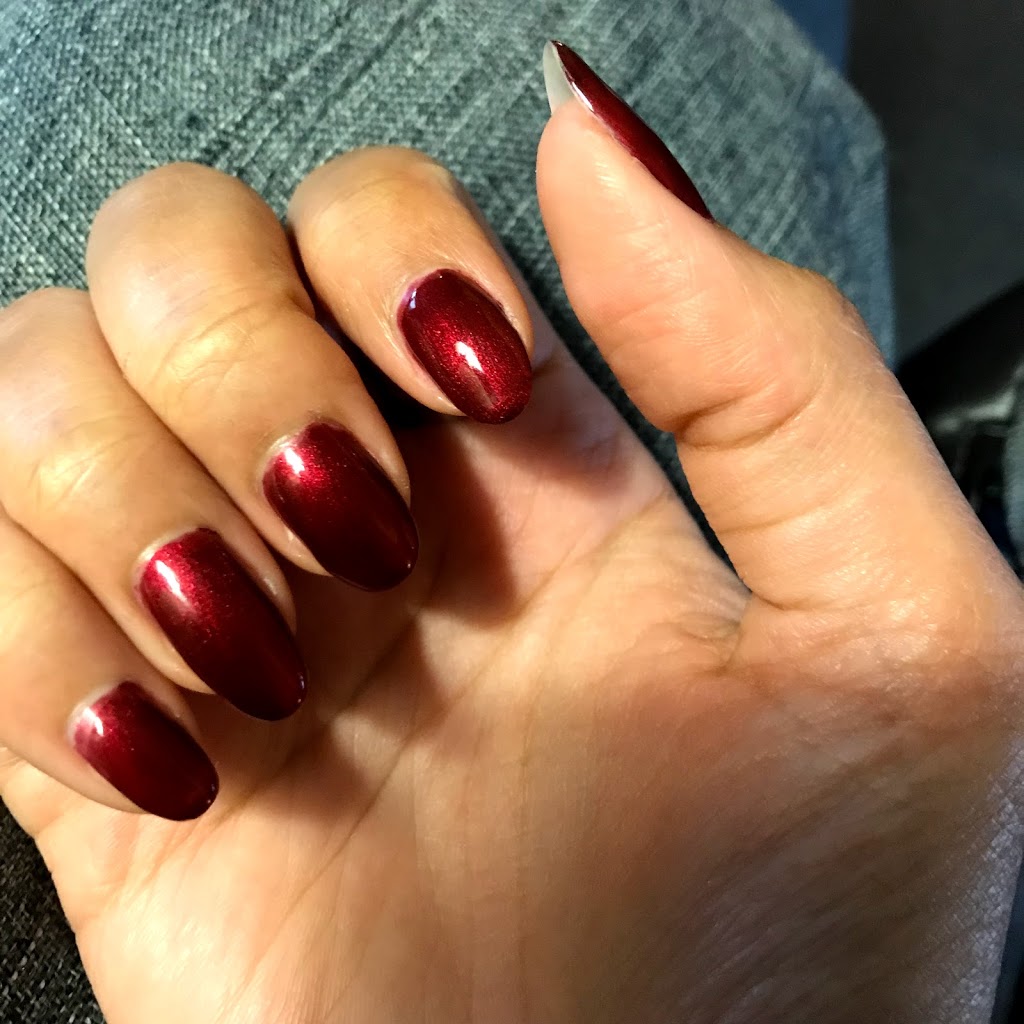 Hollywood Nails Waterloo | 36 Northfield Dr E Unit # 15, Waterloo, ON N2L 6A1, Canada | Phone: (519) 725-9595