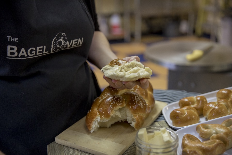 The Bagel Oven | bakery | 4516 Mountainview Rd, Beamsville, ON L0R 1B3, Canada | 2896964518 OR +1 289-696-4518