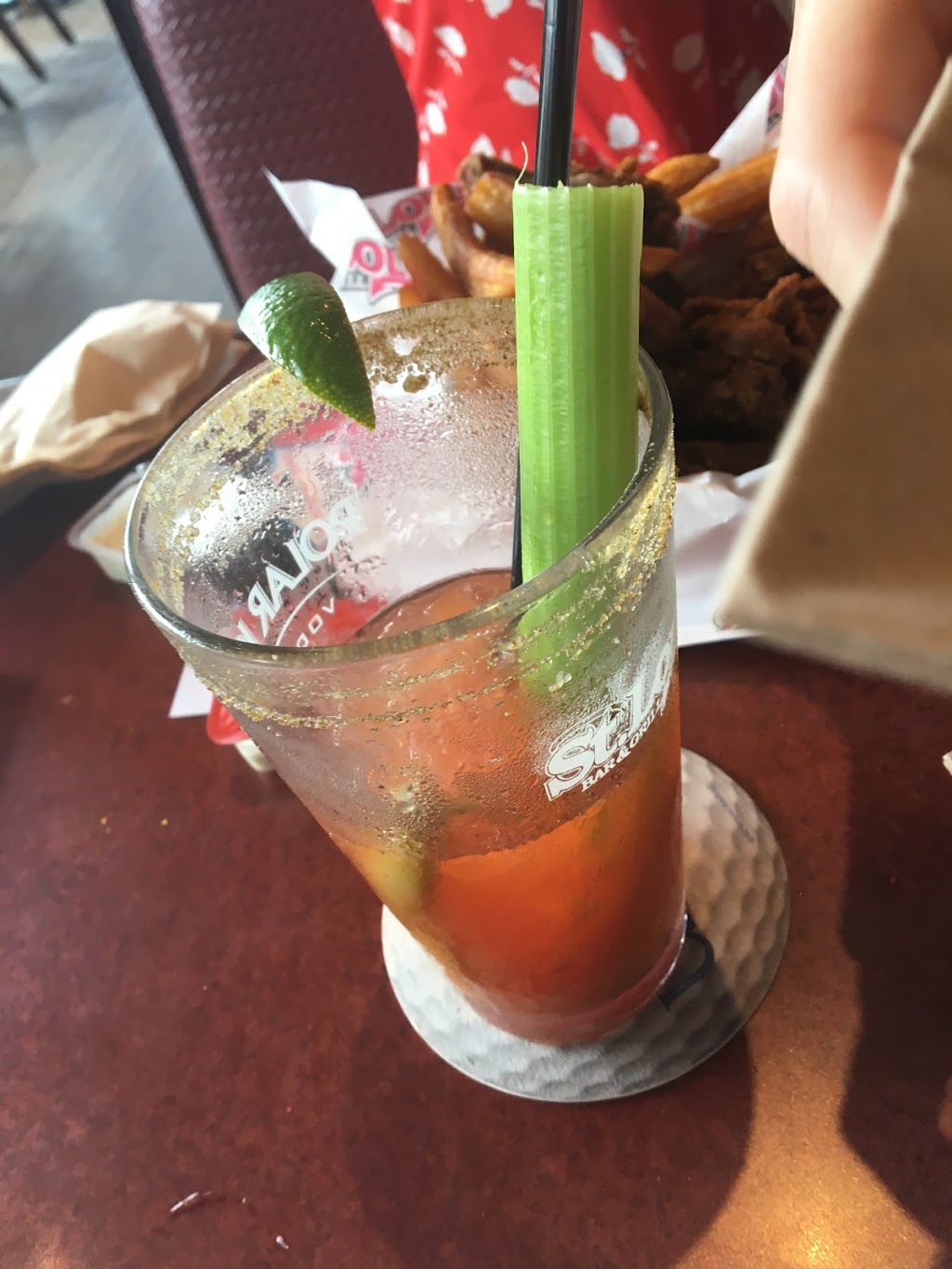 St. Louis Bar & Grill | 580 King St W #1, Oshawa, ON L1J 7J1, Canada | Phone: (905) 728-7777
