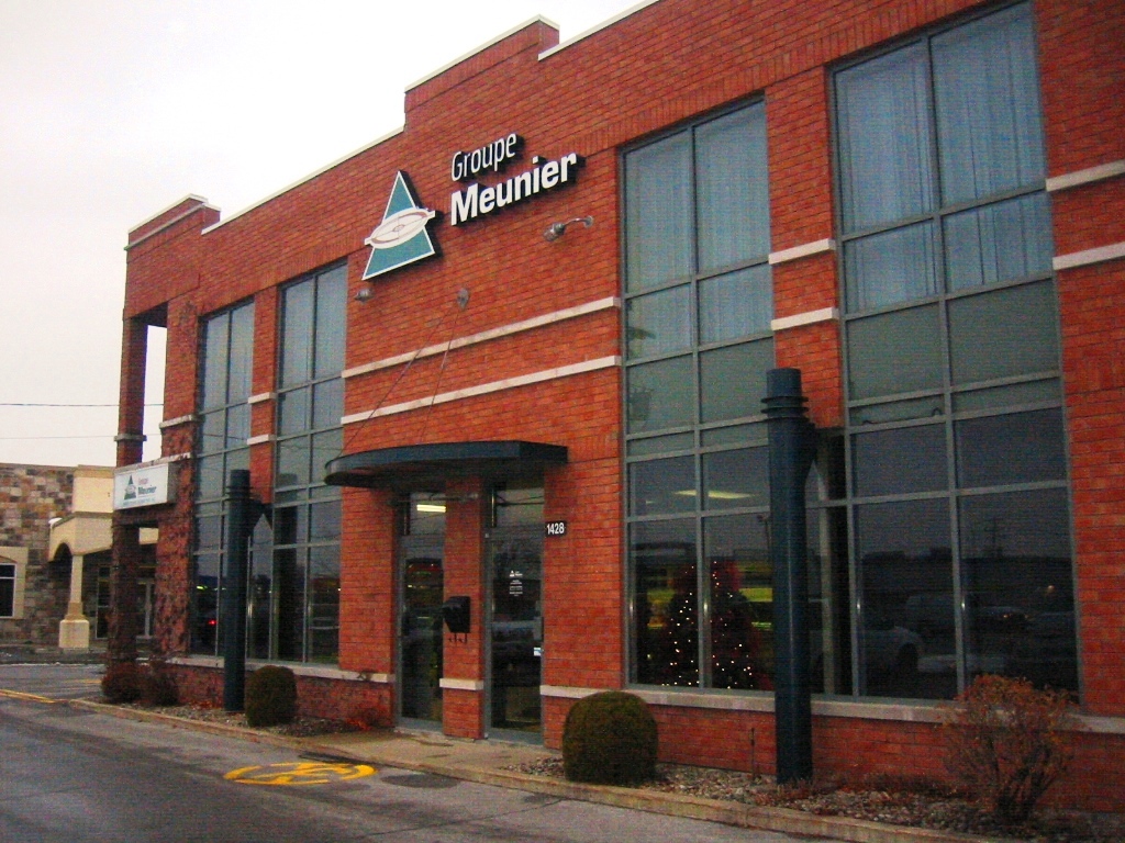Groupe Meunier Arpenteurs-Géomètres inc. | 1428 Grande Allée, Terrebonne, QC J6W 6B7, Canada | Phone: (450) 471-0388