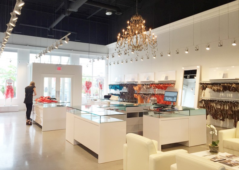 Shan | 7540 Weston Rd, Woodbridge, ON L4L 9L9, Canada | Phone: (905) 605-5455