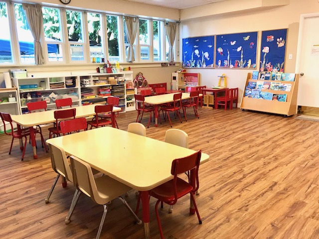 Bella Balloon Childcare Centre | 515 W Windsor Rd, North Vancouver, BC V7N 2N7, Canada | Phone: (604) 984-4481