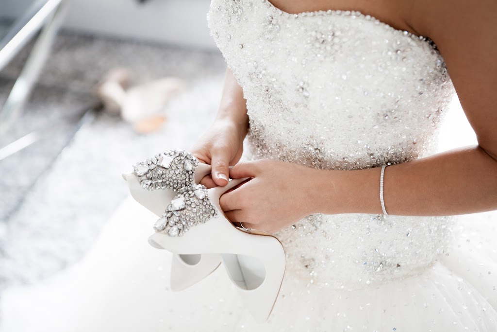 白巍婚恋服务中心 百合婚礼定制（加拿大） | 6 Shields Ct Unit 201, Markham, ON L3R 4S1, Canada | Phone: (647) 835-0808