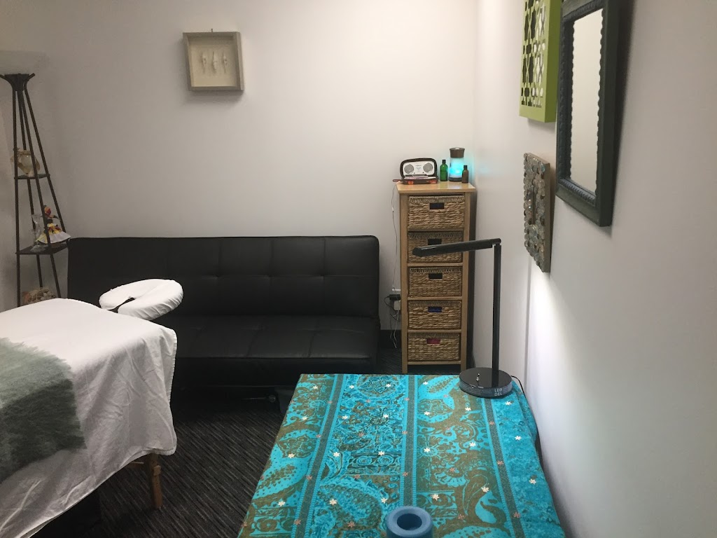 Marie Mobile Massage | 136 Whitehill Pl NE, Calgary, AB T1Y 3G4, Canada | Phone: (403) 837-9839
