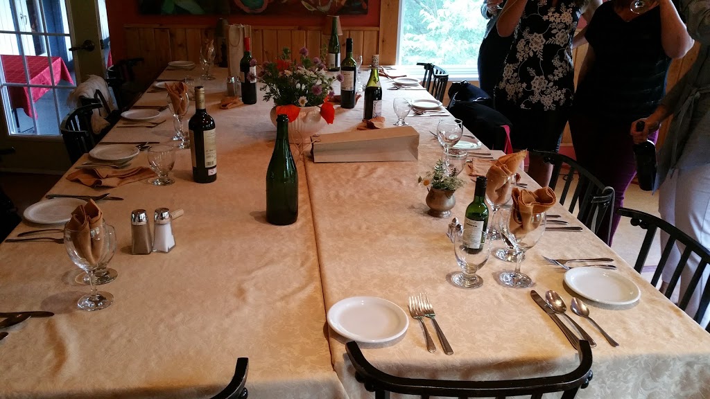 Auberge Restaurant La Mara | 127 Chemin Gosford S, Saint-Joseph-de-Ham-Sud, QC J0B 3J0, Canada | Phone: (819) 877-5189
