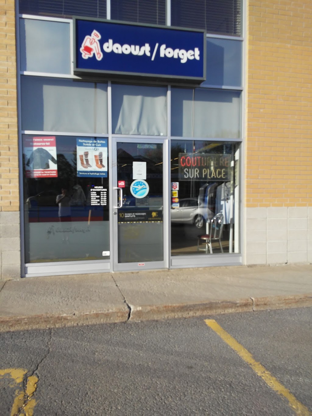 Nettoyeurs Daoust-Forget (Les) | 633 Boulevard des Laurentides, Saint-Jérôme, QC J7Z 4M4, Canada | Phone: (450) 431-1504