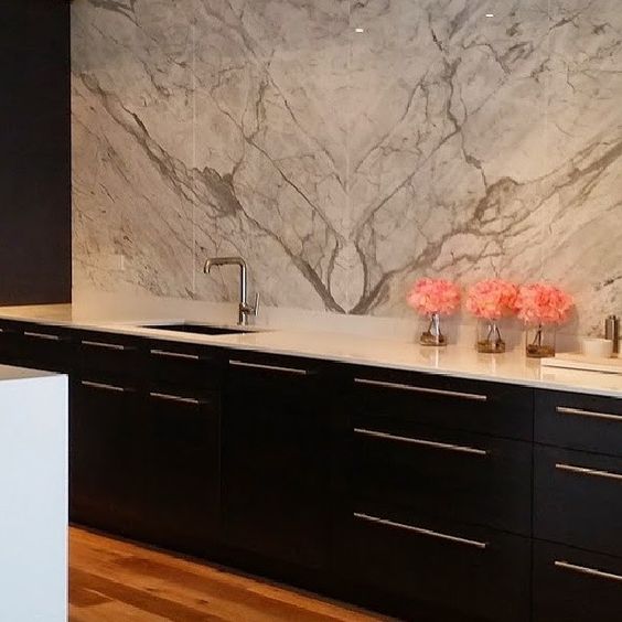 Stone Galleria | 3300 Ridgeway Dr, Mississauga, ON L5L 5Y6, Canada | Phone: (905) 607-3578