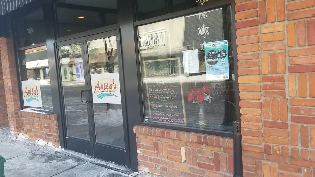 Anitas Riverfront Grille | 341 S Water St, Marine City, MI 48039, USA | Phone: (810) 765-7177