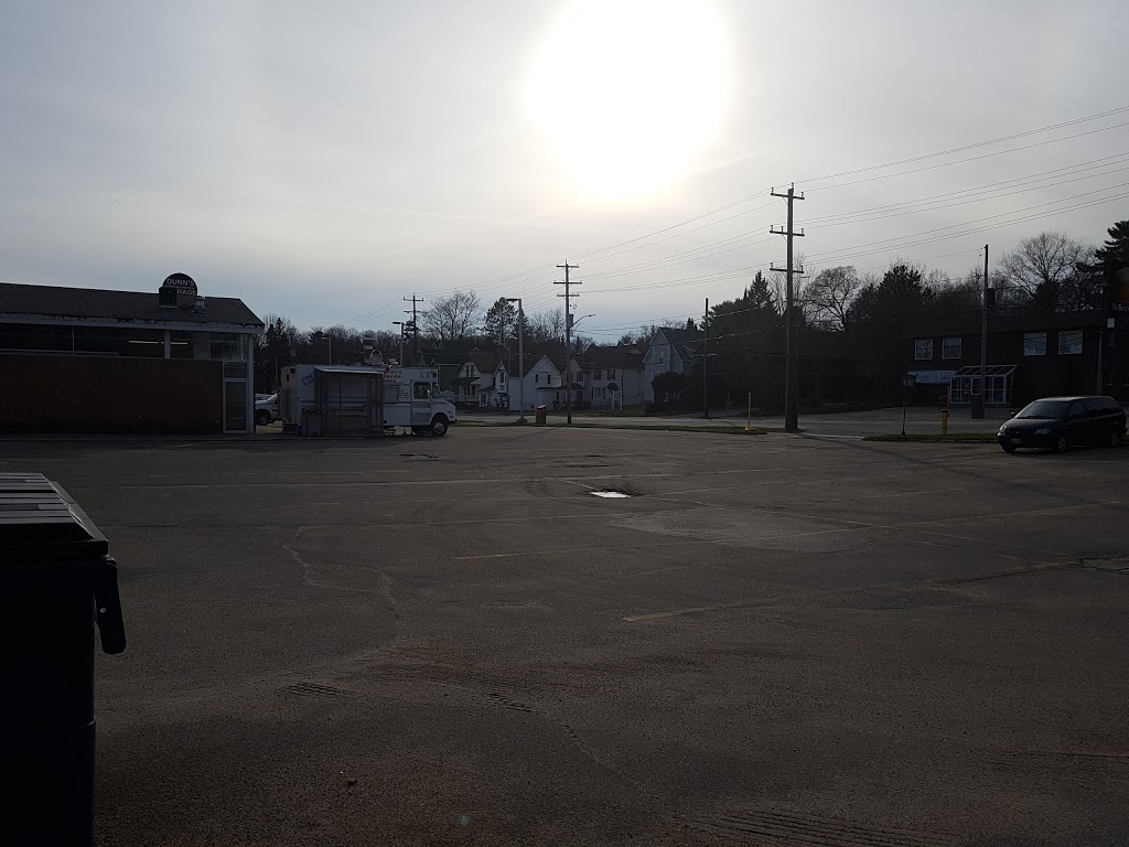 Beer Store 3543 | 17 William St, Parry Sound, ON P2A 1V2, Canada | Phone: (705) 746-5161