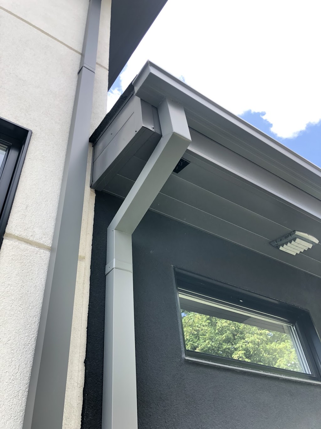 ALU-PRO Exteriors Inc | 2667 Lower Base Line, Milton, ON L9T 2X5, Canada | Phone: (905) 330-8697