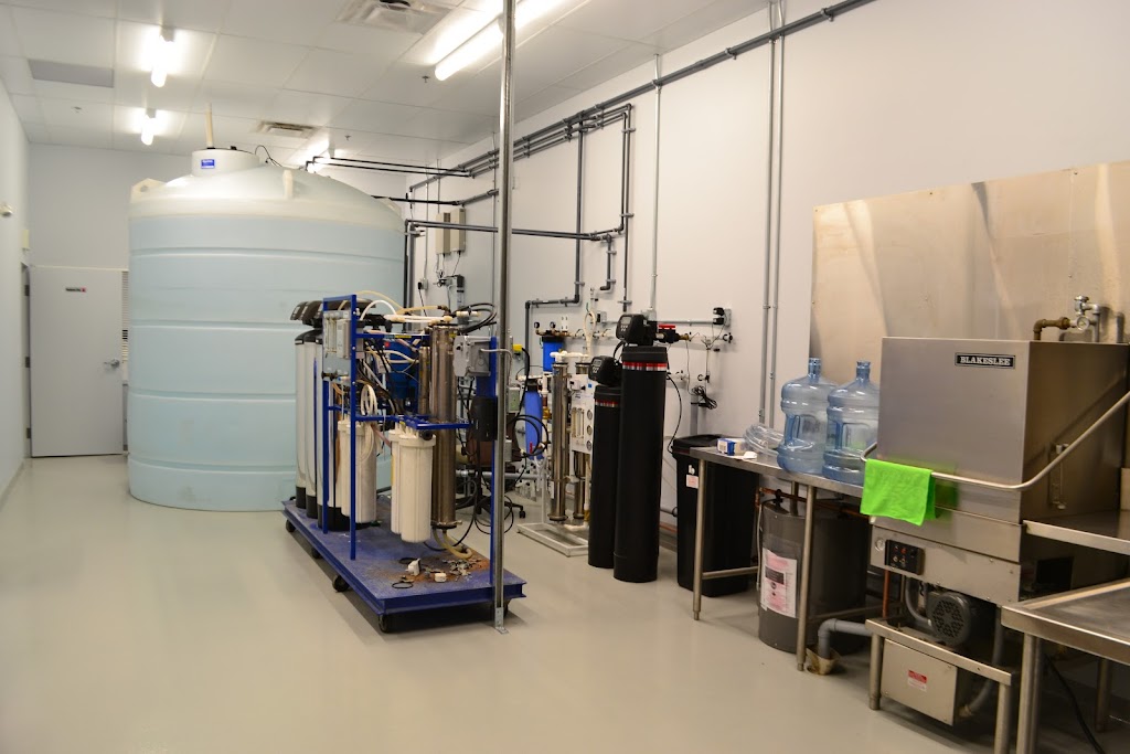 WaterMart 24-7 | 315-550 Century St, Winnipeg, MB R3H 0Y1, Canada | Phone: (204) 784-4420