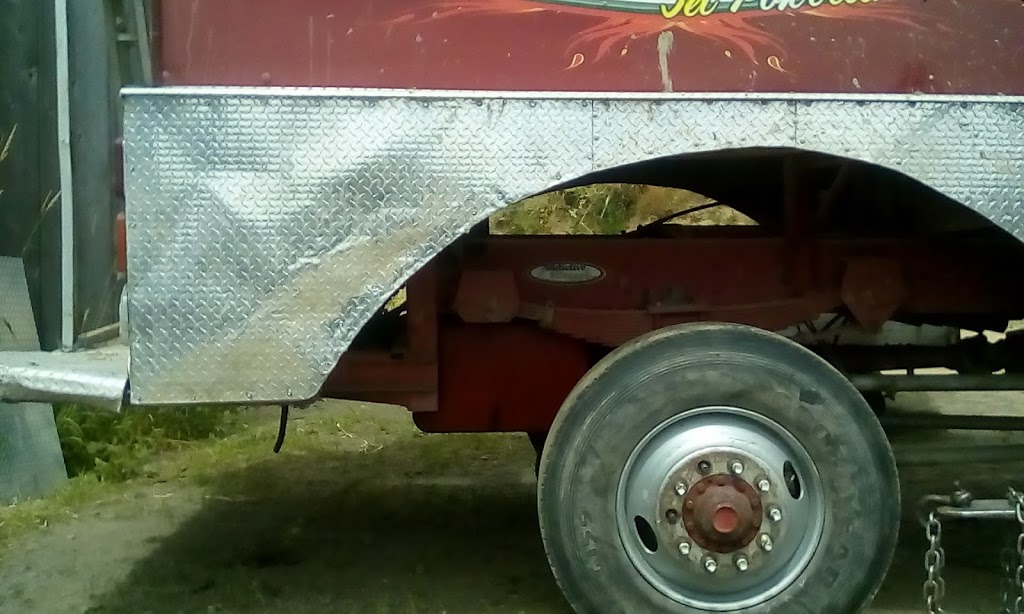 Laurel Farm & Western Supply | 325 W Laurel Rd, Bellingham, WA 98226, USA | Phone: (360) 398-1216
