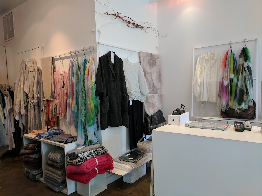 Art. 27 | 899 Queen St W, Toronto, ON M6J 1G5, Canada | Phone: (416) 504-3636