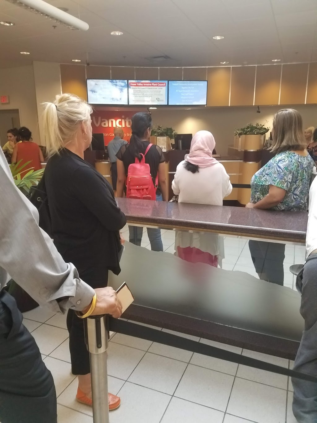 Vancity Credit Union Br. 27 -Newton community branch | 7555 King George Blvd, Surrey, BC V3W 5A8, Canada | Phone: (604) 877-7000