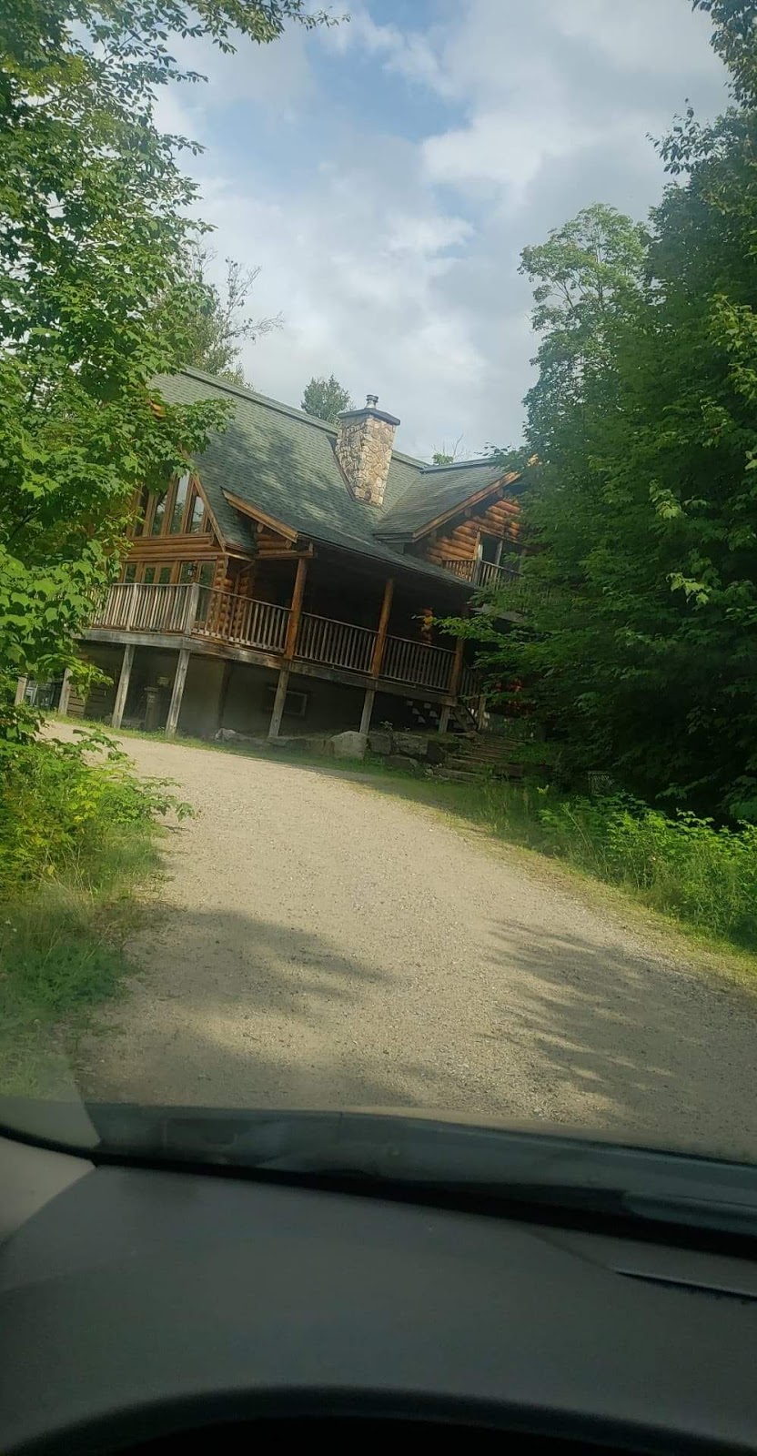 Chalet Tipi - Blueberry lake (private) | 209 Chemin des Pionniers, Labelle, QC J0T 1H0, Canada | Phone: (514) 999-5273