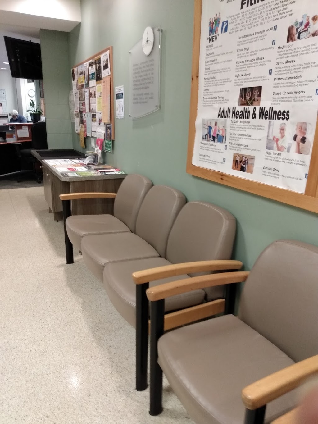 Downtown Community Centre | 35 Weber St W, Kitchener, ON N2H 3Z1, Canada | Phone: (519) 741-2501