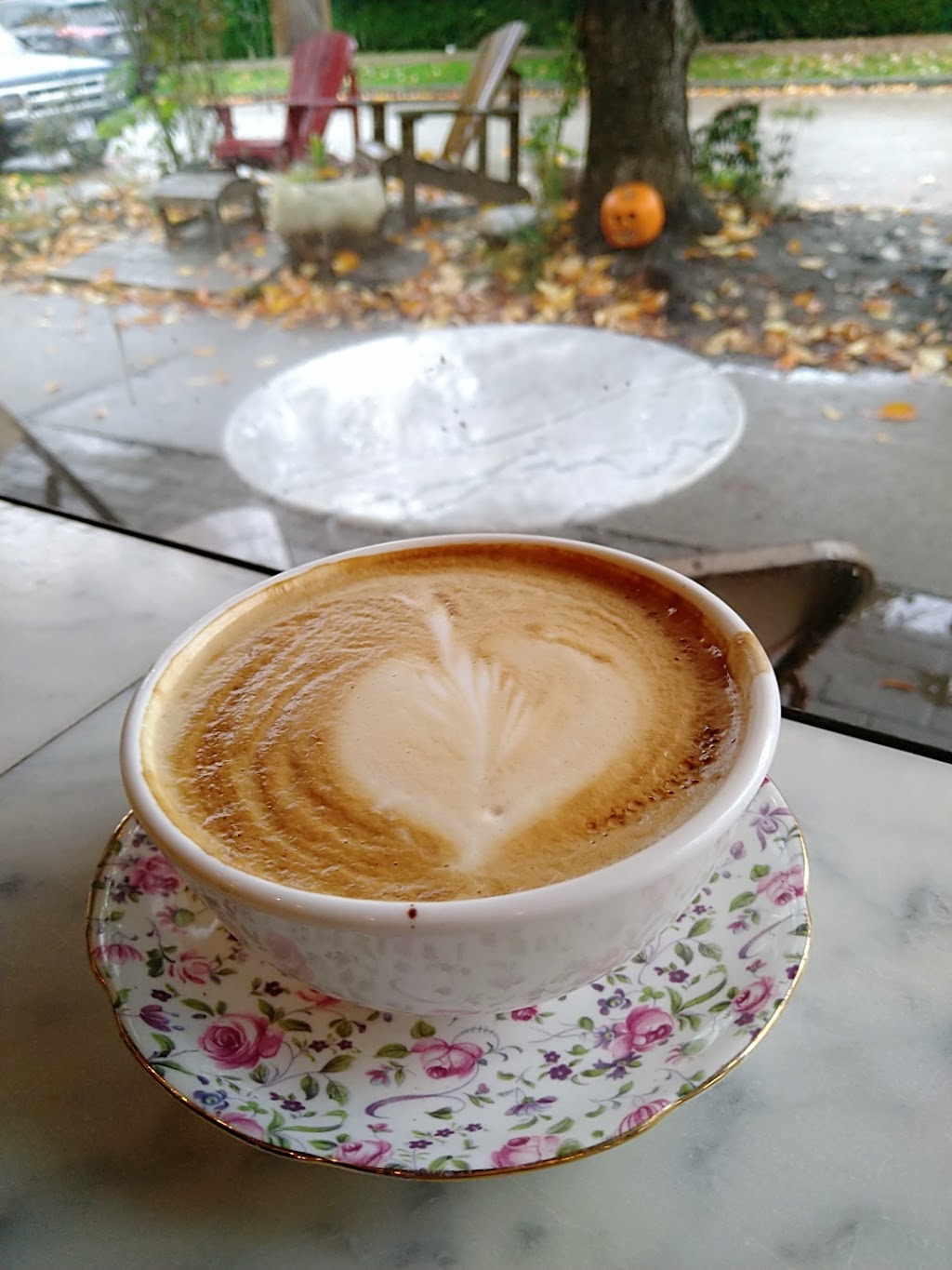 Le Marché St. George | 4393 St George St, Vancouver, BC V5V 4A3, Canada | Phone: (604) 565-5107