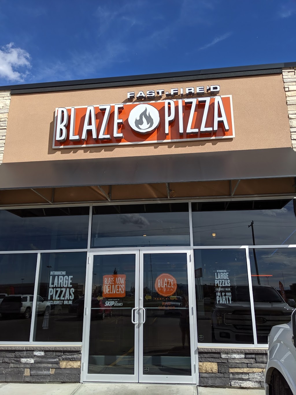 Blaze Pizza | 159 Leva Ave Unit 109, Red Deer, AB T4E 0A5, Canada | Phone: (780) 628-2044