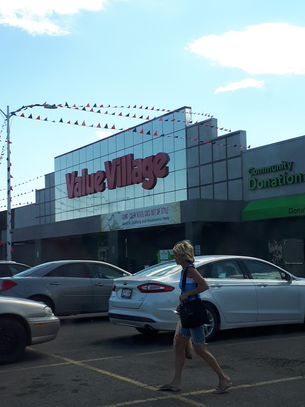 Value Village | 1708 Mayor Magrath Dr S, Lethbridge, AB T1K 2R5, Canada | Phone: (403) 320-5358