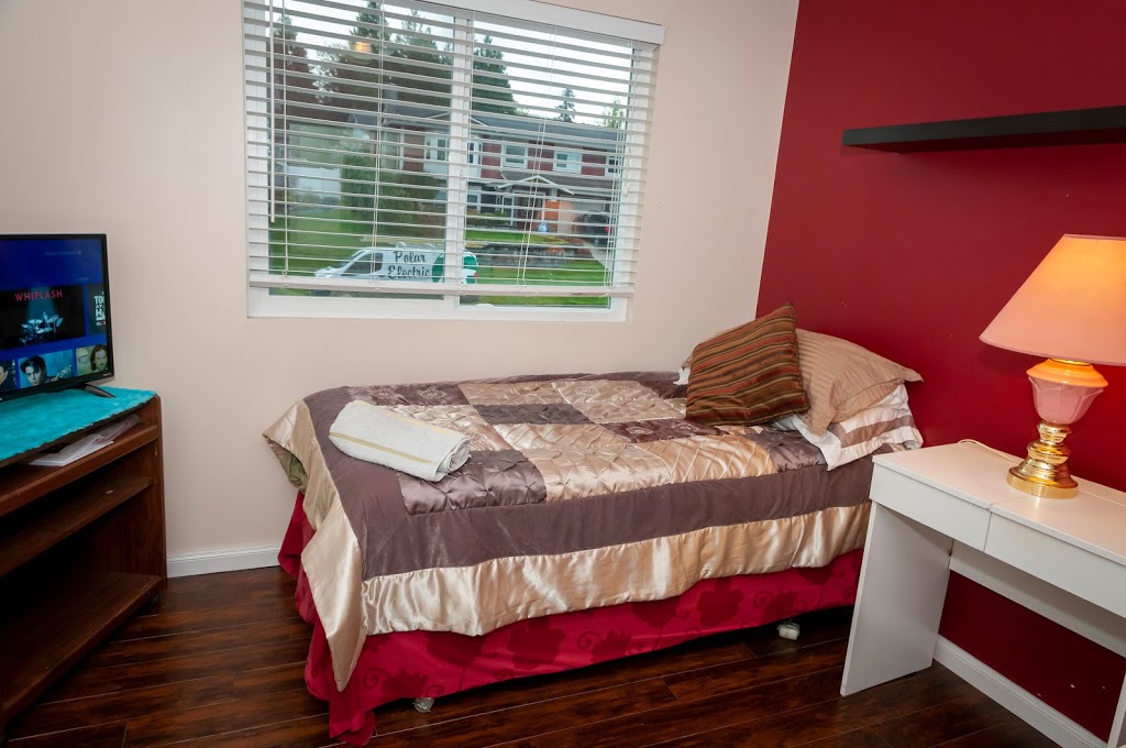 Private Room Rent in Abbotsford BC | 3771 Davie St, Abbotsford, BC V2S 6E9, Canada | Phone: (604) 700-8982