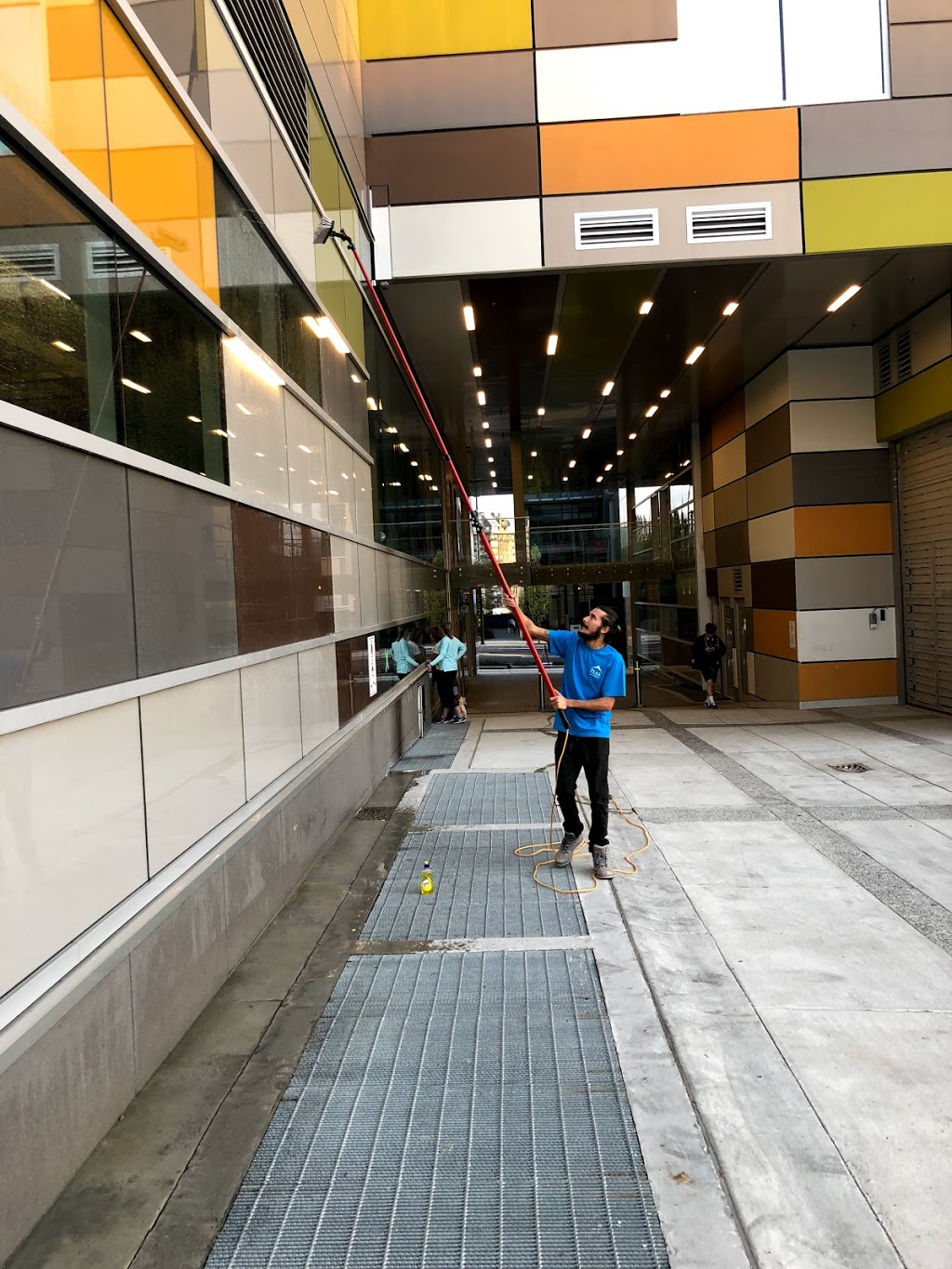 Peak Janitorial Inc. | 1750 Hartley Ave, Coquitlam, BC V3K 7A1, Canada | Phone: (604) 715-9540