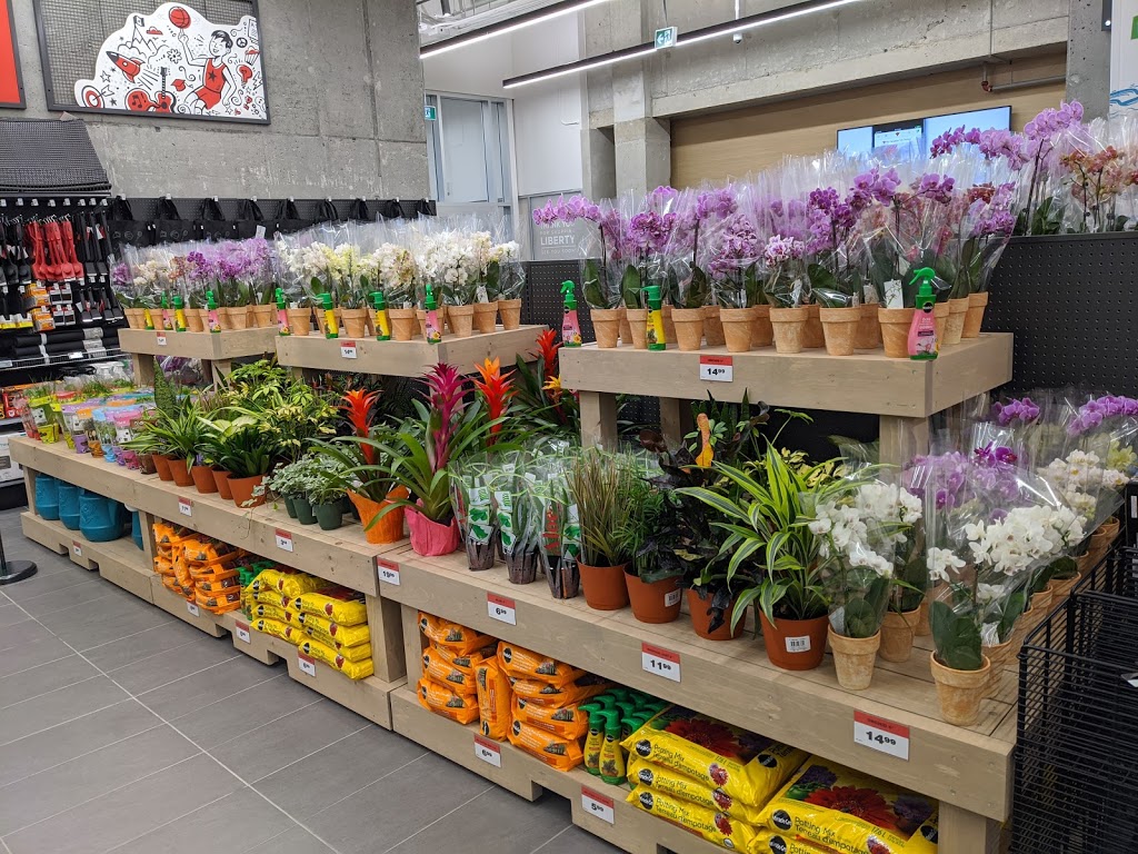 Canadian Tire | 5 Joe Shuster Way M6K0C6, Toronto, ON M6K 0C7, Canada | Phone: (416) 588-3232
