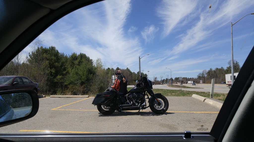 Esso | Rr 1 2319, ON-11, Gravenhurst, ON P1P 1R1, Canada | Phone: (705) 684-9400