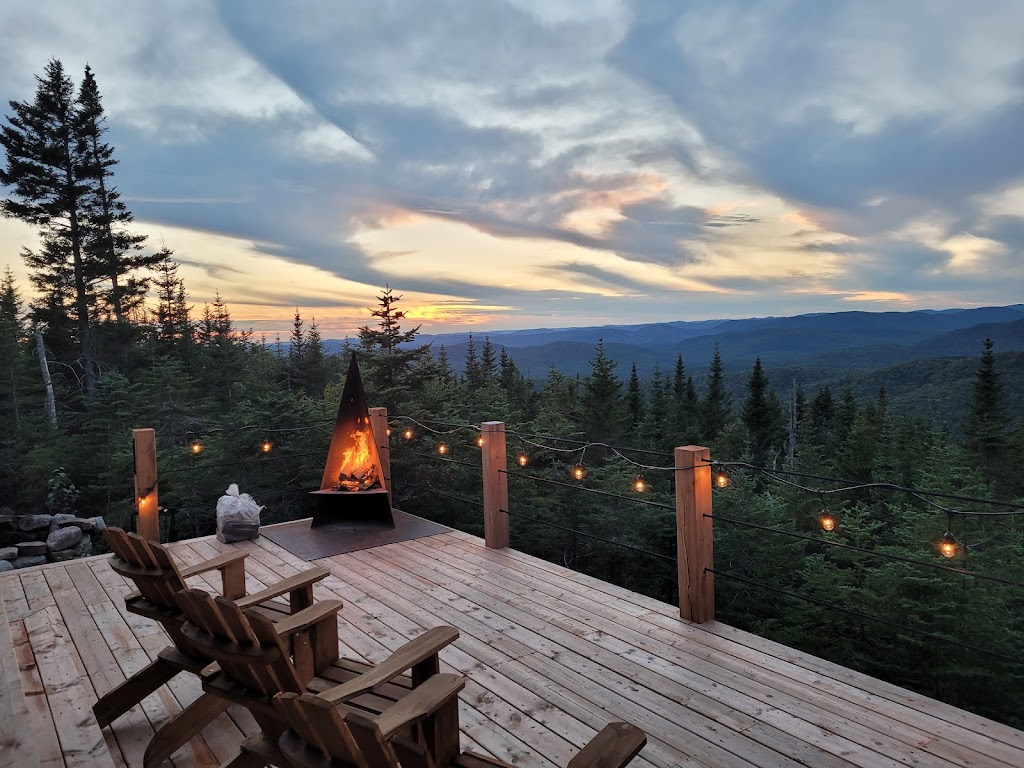 La cAbin ride&sleep | 145 Chem. du Moulin, La Jacques-Cartier, QC G3B, Canada | Phone: (418) 952-6425