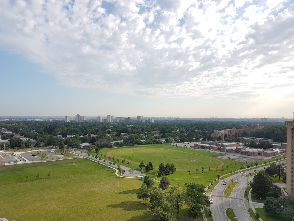 Central Etobicoke High School | 10 Denfield St, Etobicoke, ON M9R 3H1, Canada | Phone: (416) 394-7090