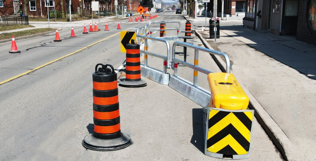 Stinson, Traffic Safety Specialists | 984 Farewell St Unit 1A, Oshawa, ON L1H 6N6, Canada | Phone: (800) 561-6639