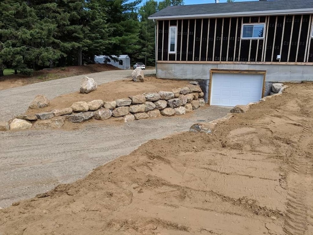 Daniel Legault Excavation | 117 Chem. du Lac Lynch, LAscension, QC J0T 1W0, Canada | Phone: (819) 430-2587