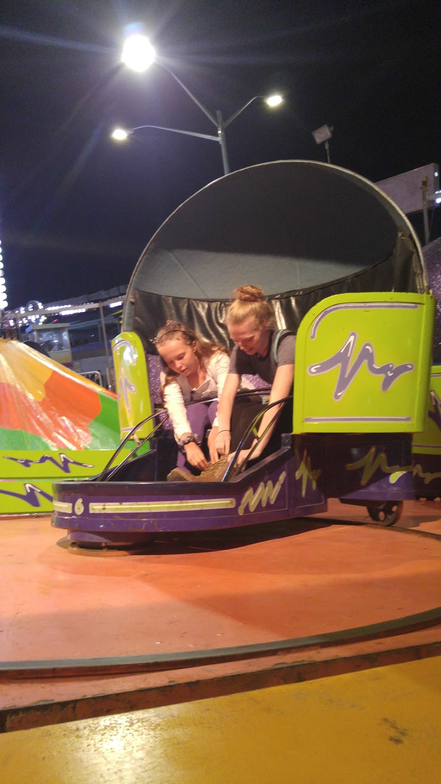 Playland Park Square | 40 Mosley St, Wasaga Beach, ON L9Z 2K3, Canada | Phone: (705) 429-3844
