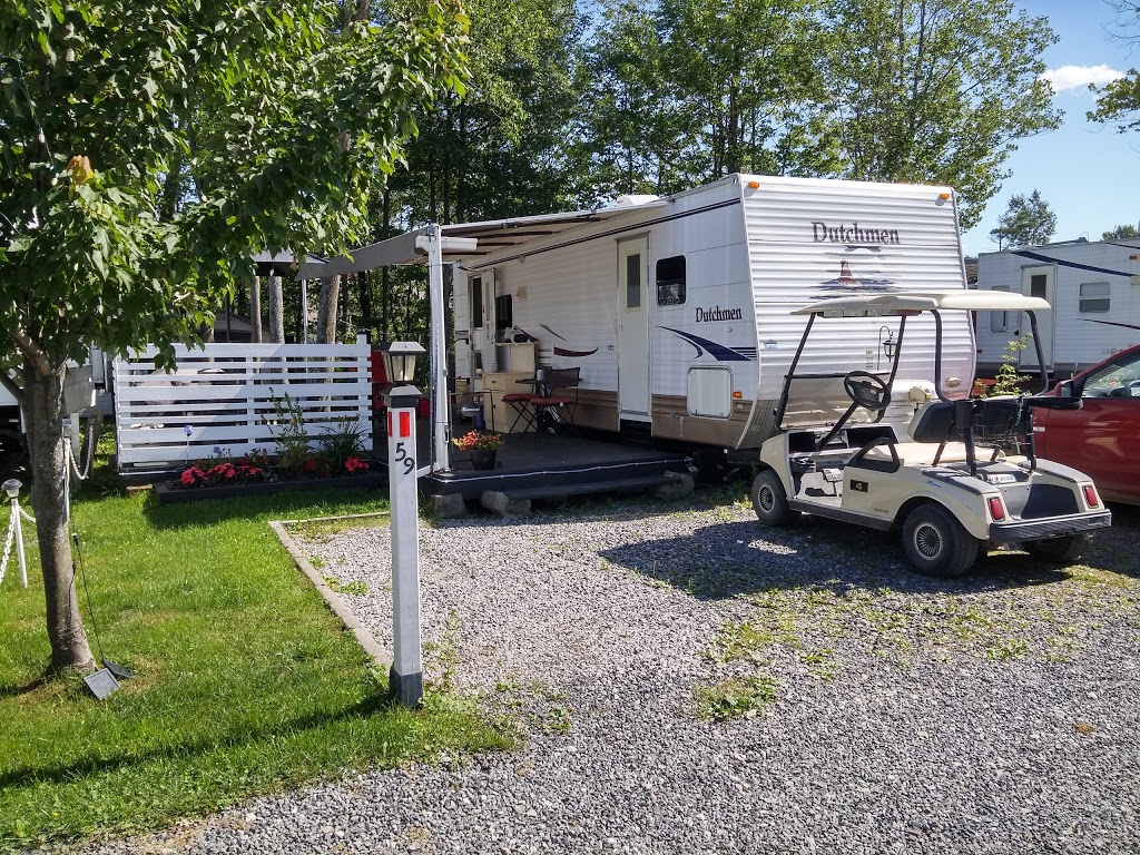 Camping Bernières | 1012 Chemin Olivier, Saint-Nicolas, QC G7A 2M9, Canada | Phone: (418) 831-8665