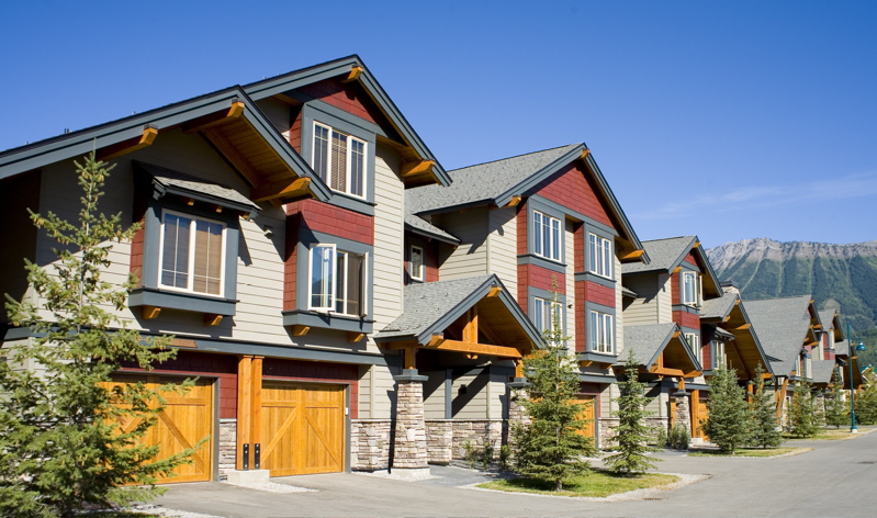 Fernie Central Reservations | 12 Manitou Rd, Fernie, BC V0B 1M5, Canada | Phone: (250) 423-2077