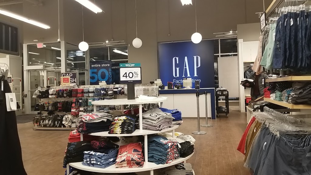 Gap | 2210 Bank St, Ottawa, ON K1V 1J5, Canada | Phone: (613) 248-0833