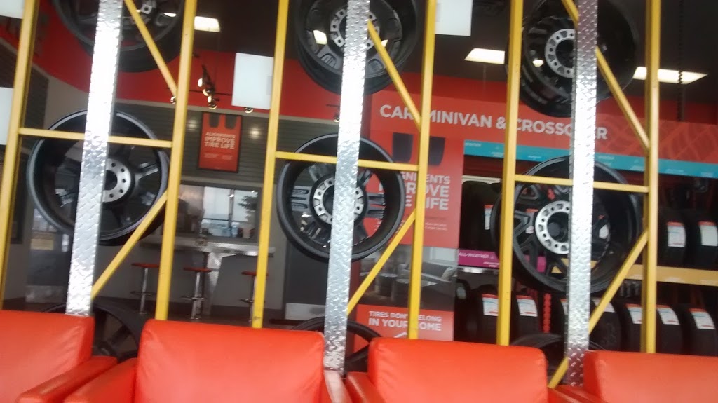 Kal Tire | 3482 Hwy 97 N, Kelowna, BC V1X 5C2, Canada | Phone: (250) 765-7181