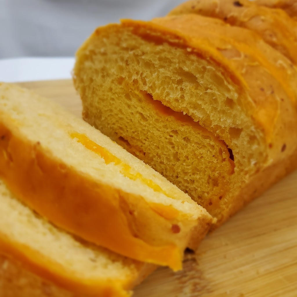 Mikes buns and things | Blue Bird St, Longford Mills, ON L0K 1L0, Canada | Phone: (705) 826-4405
