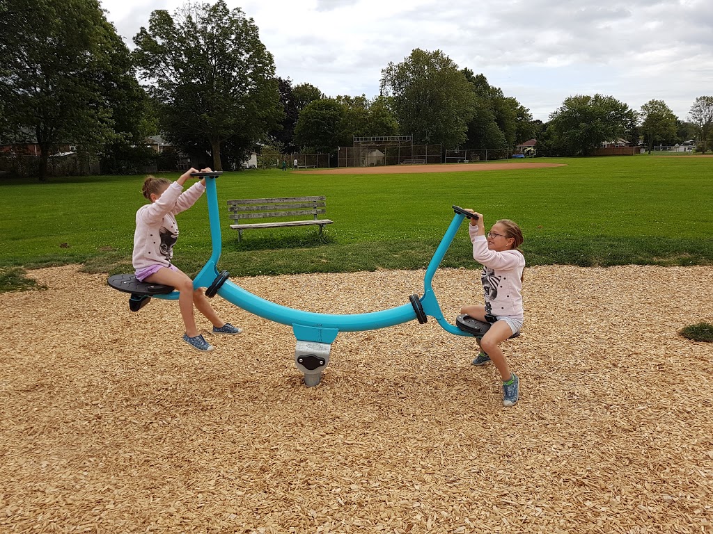 Boys & Girls Club of Durham | 433 Eulalie Ave, Oshawa, ON L1H 2C6, Canada | Phone: (905) 728-5121