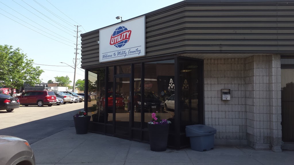 Action Trailer Sales Inc | 2332 Drew Rd, Mississauga, ON L5S 1B8, Canada | Phone: (905) 678-1444