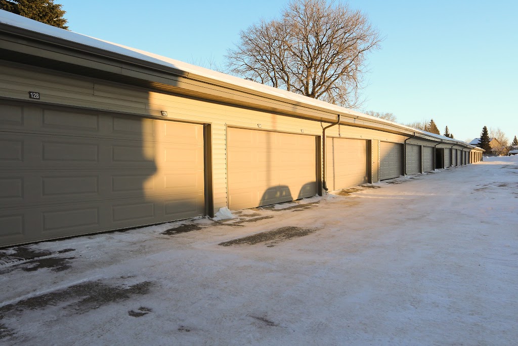 Kenwood Court | 333 Warde Ave, Winnipeg, MB R2N 0A7, Canada | Phone: (204) 257-5598