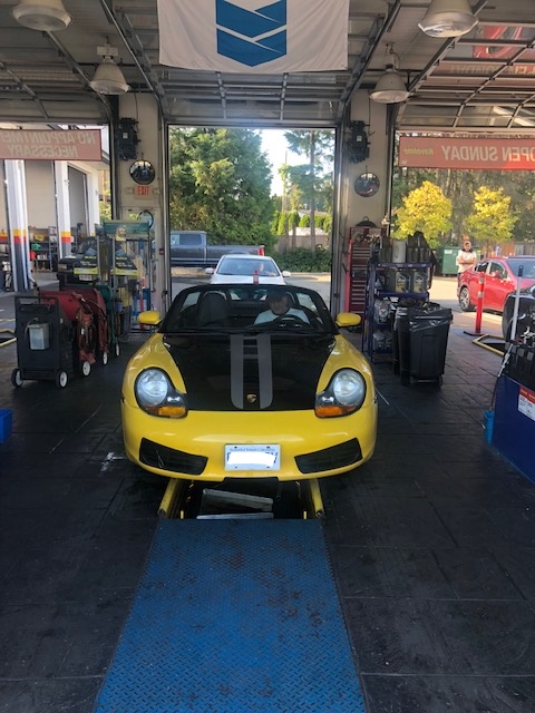 Take 5 Oil Change | 858 Westwood St, Coquitlam, BC V3C 3L2, Canada | Phone: (604) 944-1121