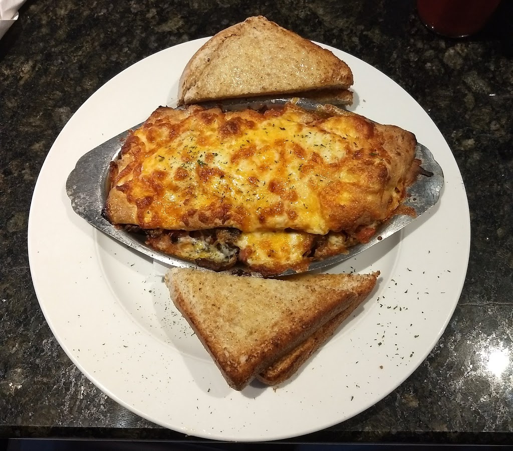 Haywoods Grill | 3016 Arlington Ave, Saskatoon, SK S7J 2J9, Canada | Phone: (306) 242-7699