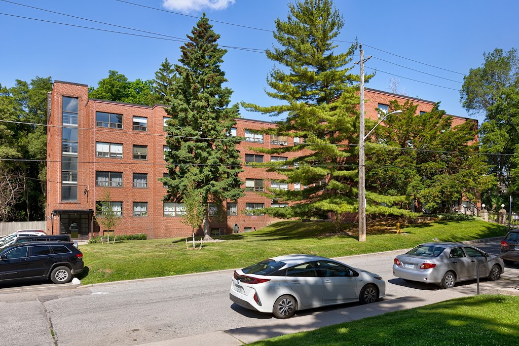68 Hillside Dr | 68 Hillside Dr, East York, ON M4K 2M4, Canada | Phone: (647) 905-5207