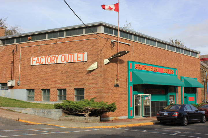 Grohmann Knives | 116 Water St, Pictou, NS B0K 1H0, Canada | Phone: (888) 756-4837