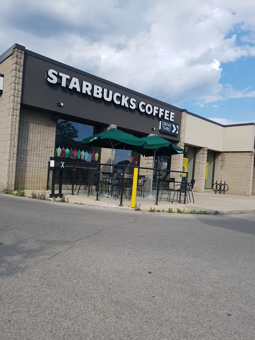 Starbucks | 675 Appleby Line, Burlington, ON L7L 2Y5, Canada | Phone: (905) 637-7018