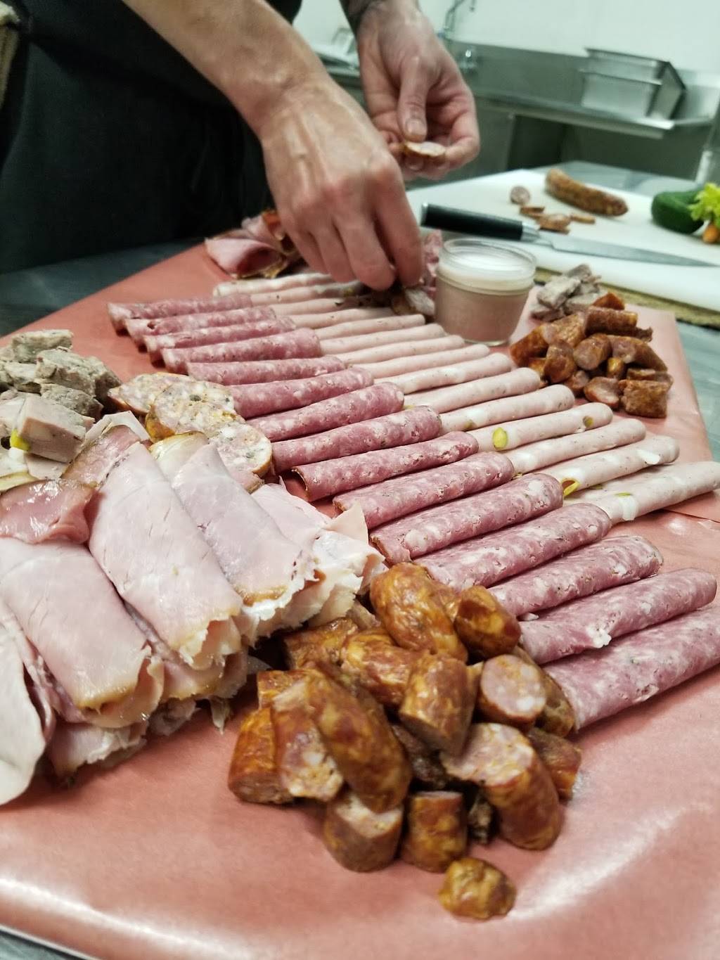 Pig and Pantry | 523 20th St W, Saskatoon, SK S7M 0X6, Canada | Phone: (306) 665-0225