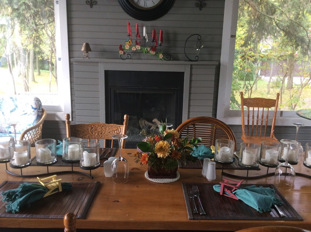 Moorelands Station B&B | 148 Moorlands Dr, Beaverton, ON L0K 1A0, Canada | Phone: (705) 426-2558