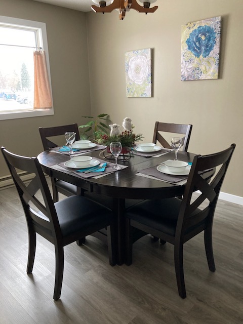 Just Like Home B and B | 63 1 Ave NW, Carman, MB R0G 0J0, Canada | Phone: (204) 750-0197