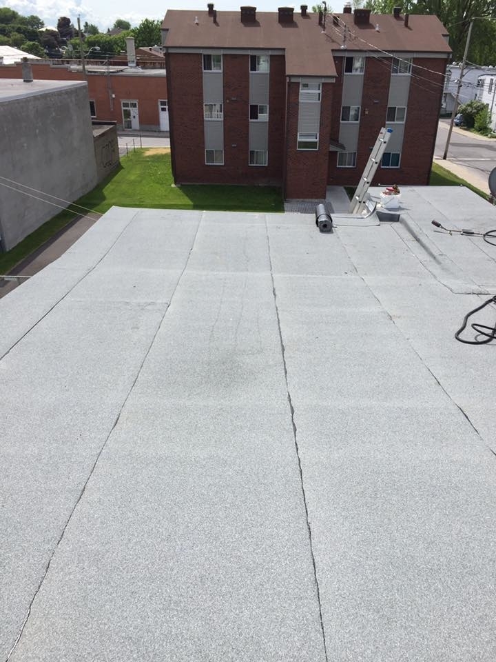 Toiture Tout Genre | 2100 Rue Lambert-Sarazin, Saint-Hyacinthe, QC J2T 0C7, Canada | Phone: (450) 779-1475